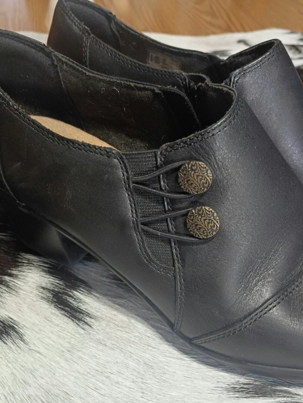 Clarks Black Women's Slip-On Leather Dress Shoes